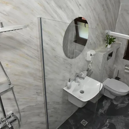 Konukevi Casa Melamy