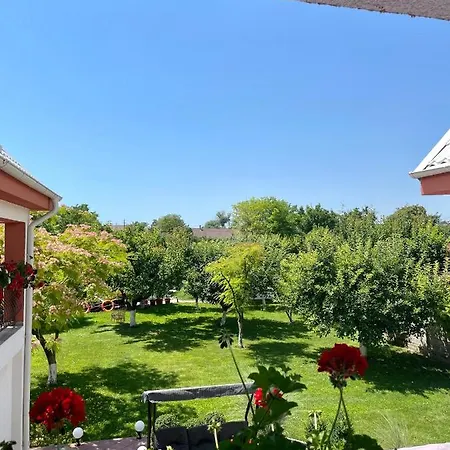 Casa Melamy 3* توزلا