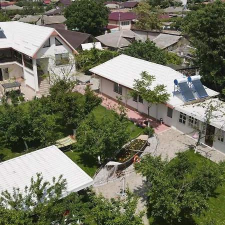 בית הארחה Casa Melamy טוזלה