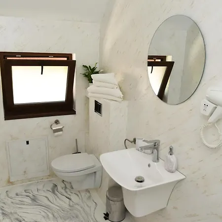 Guest house Casa Melamy Tuzla