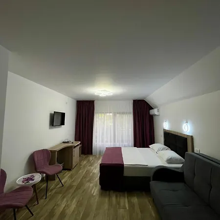 Casa Melamy بيت ضيافة توزلا